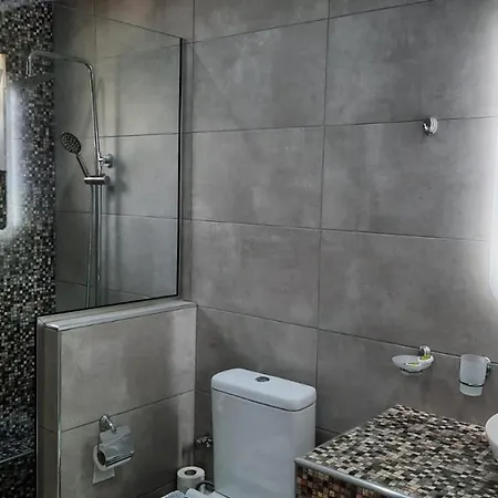 Rania מלון דירות סקאלה פוטאמיאס