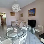 アパートホテル Rania スカラ・ポタミアス