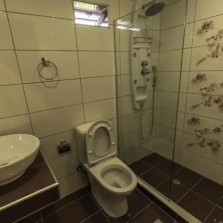 Rania Lägenhetshotell 3*