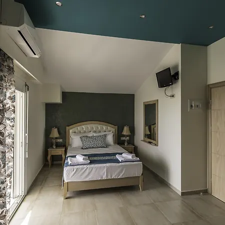 Ξενοδοχείο με διαμερίσματα Rania 3*