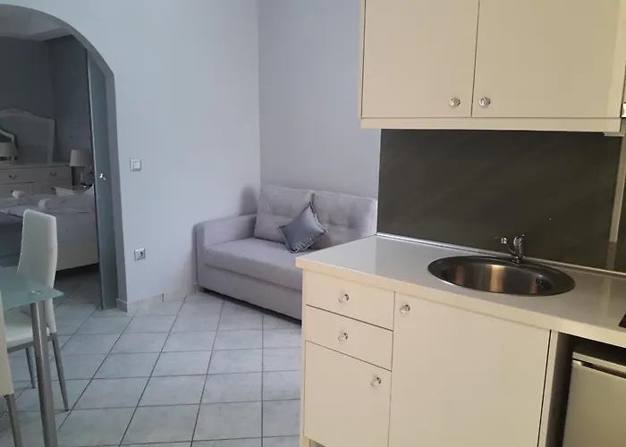 Hotel de apartamente Rania Skala Potamia